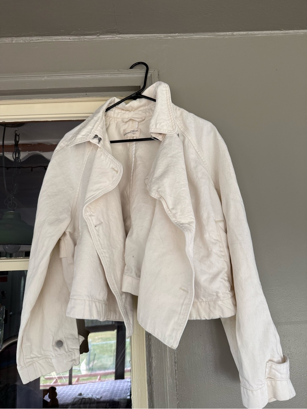 Universal Thread Cream Cropped Utility Jacket